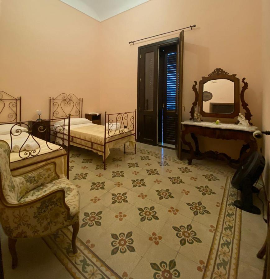Rosarossa Villa Noto Kültér fotó